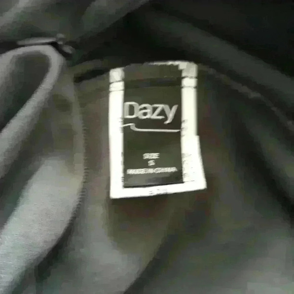 NWNT sexy fitted office/  party skirt size s6 - Picture 4 of 4